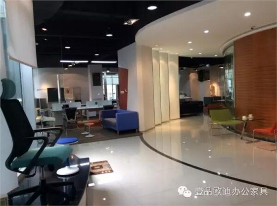 選擇辦公家具的最佳時期？