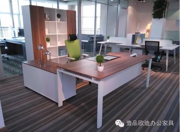 如何為辦公室挑選飾品擺件？