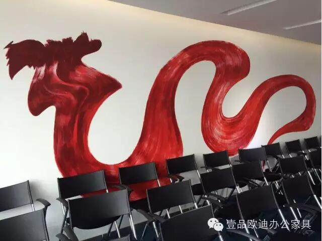 【央視新聞客戶端】京東JD讓老百姓放心網購，壹品歐迪讓京東JD綠色辦公