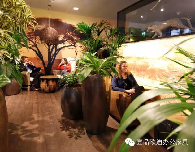 為什么辦公室里一定要養植物？-壹品歐迪辦公家具