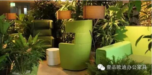為什么辦公室里一定要養植物？-壹品歐迪辦公家具