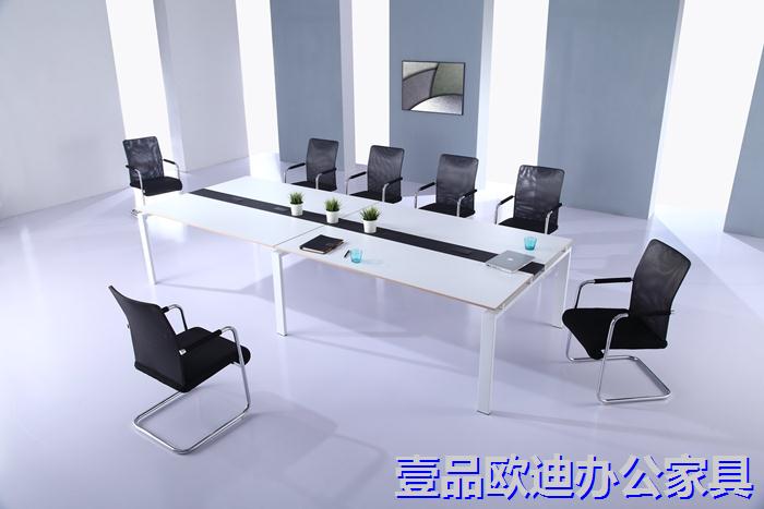 百思特-會議桌-感謝辦公家具每天8小時工作時間的陪伴！